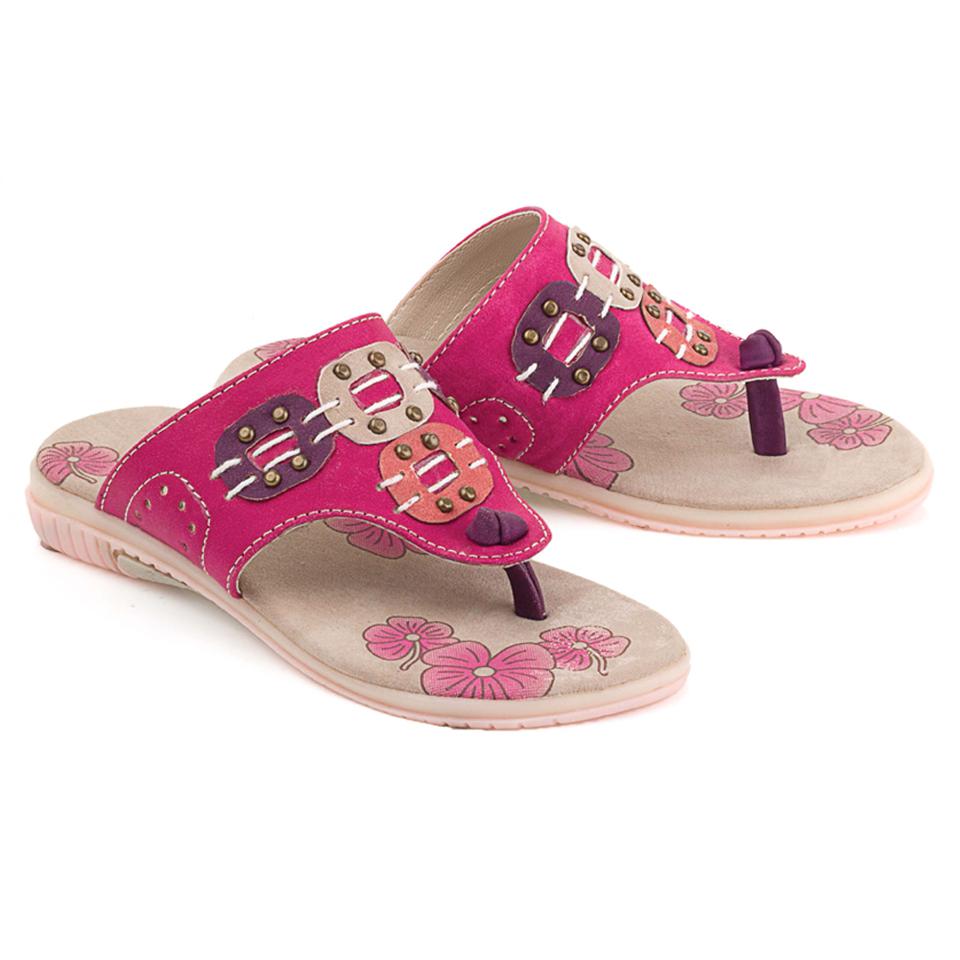 Sandal anak